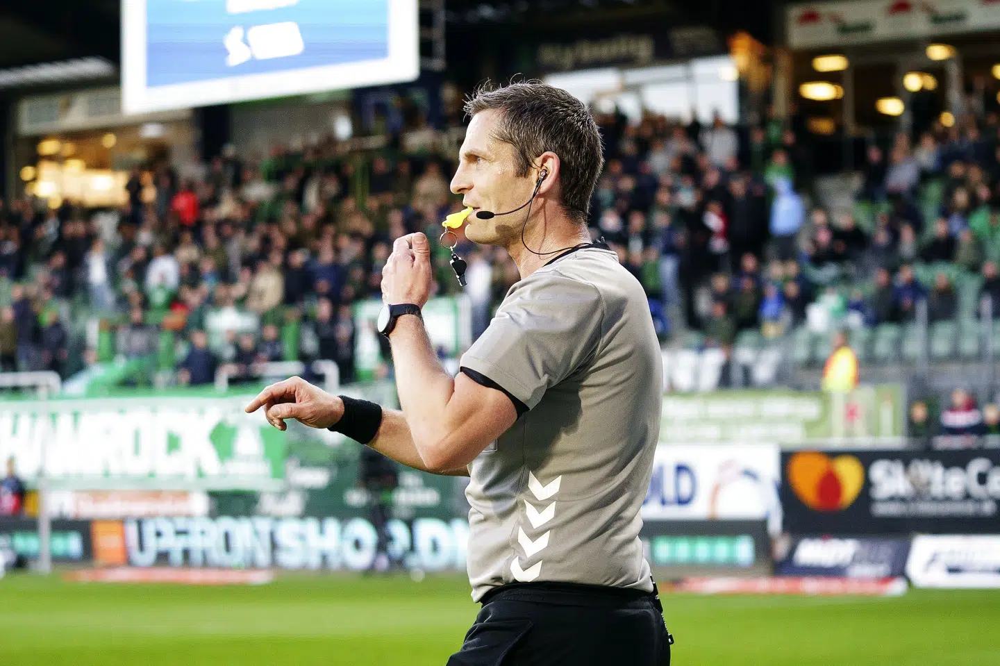Anders Poulsen (billedet) stopper som dommer i Superligaen, hvilket giver plads til Jacob Karlsen. (Arkivfoto) Bo Amstrup / Ritzau Scanpix/Ritzau Scanpix