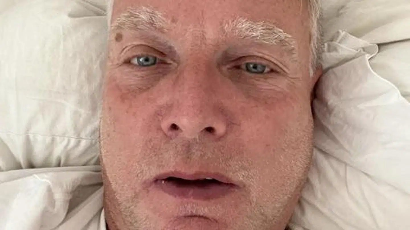 Uffe Elbæk har fået corona.