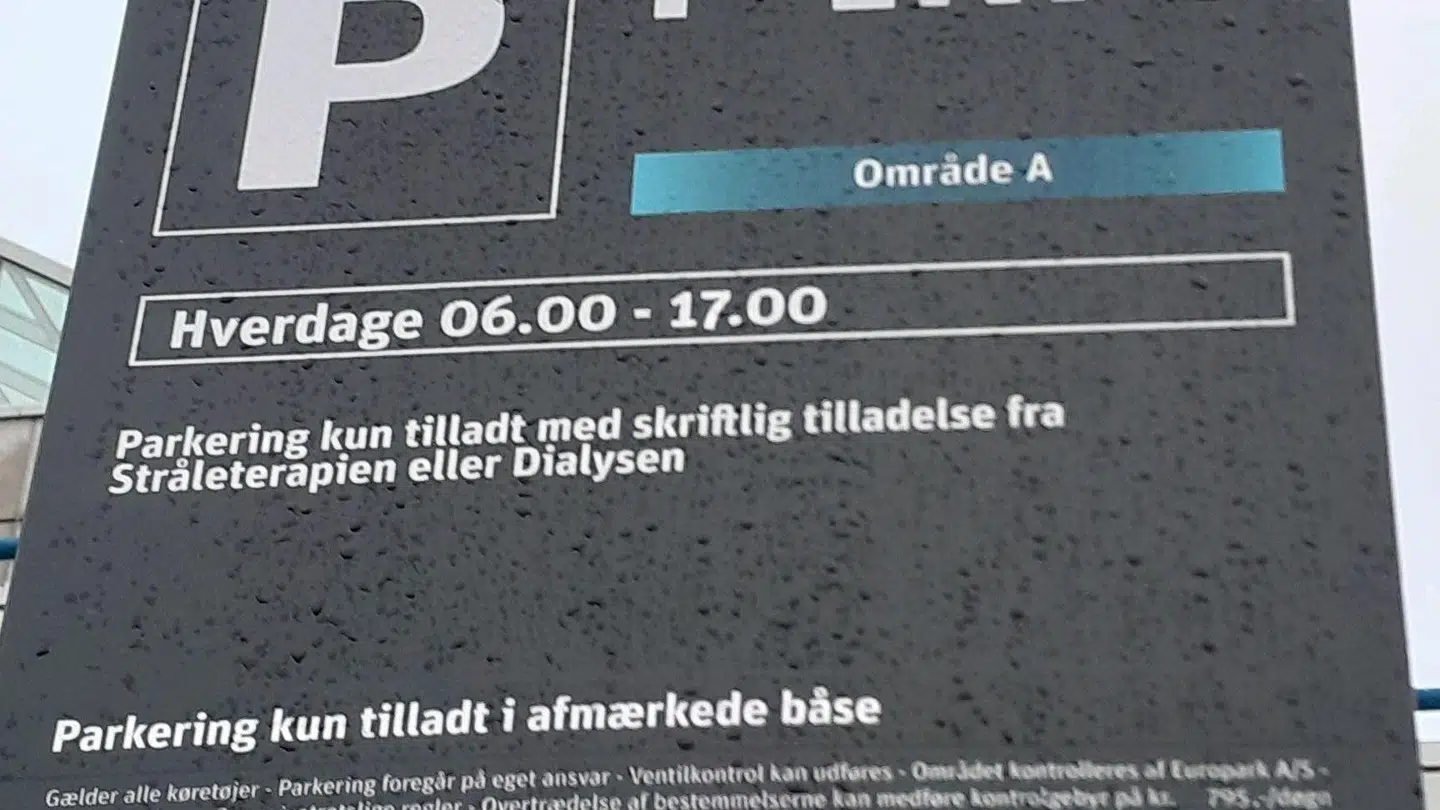 Skiltet her er et af dem, der har skabt forvirring, og som siden B.T. skrev om problemet første gang, er blevet lavet om. (Foto: Lise Guldbrandsen)