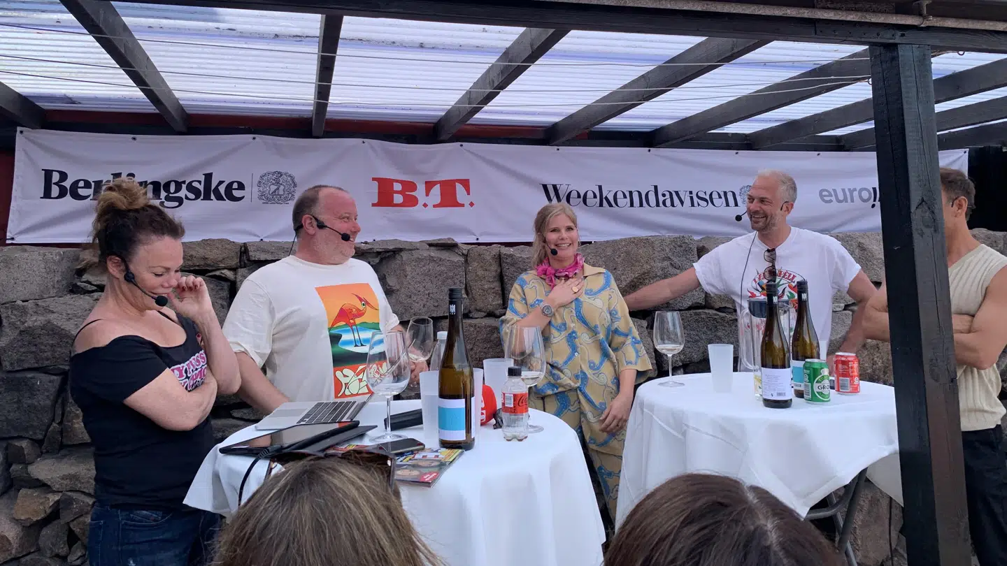 Ditte Okman var som altid vært, da B.T. sendte 'Det vi taler om' fra Folkemødet på Bornholm. Sofie Linde var med som special guest.