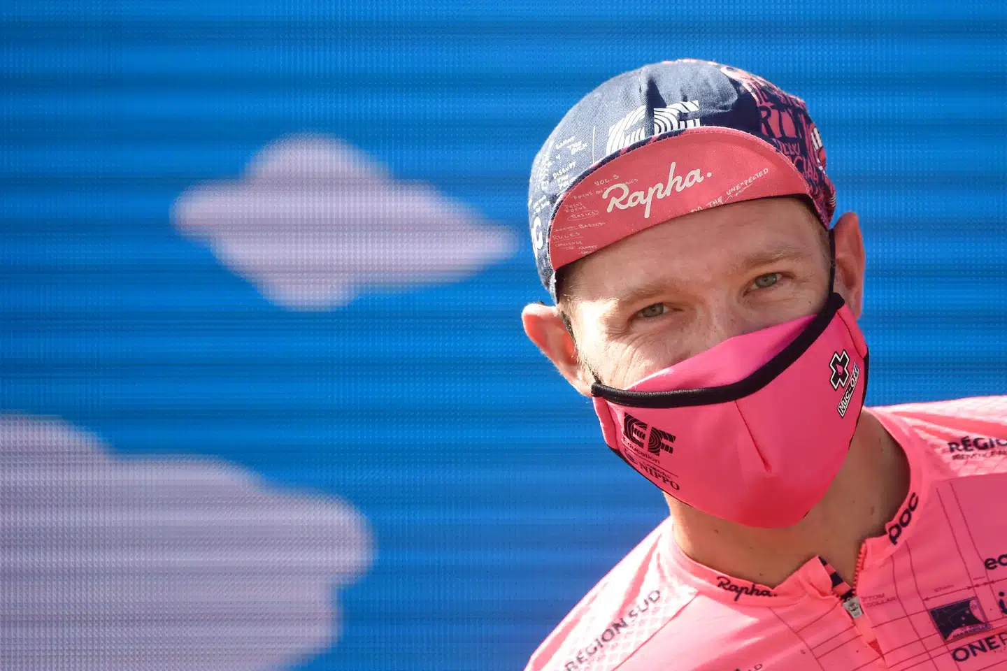 - Det er helt sikkert noget, der får mig til at sørge for, at jeg altid har håndspritten med i baglommen og har masken på i større forsamlinger, siger Magnus Cort. (Arkivfoto). Miguel Riopa/Ritzau Scanpix