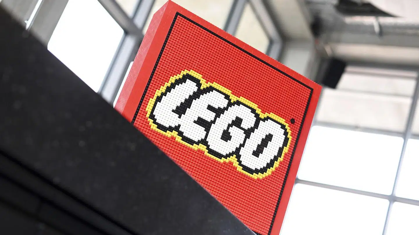 25 May 2022, Bavaria, Munich: The Lego company logo built from Lego bricks, taken at the Lego Summer Birthday Bash anniversary event. Lego celebrates 90 years of corporate history. Photo by: Tobias Hase/picture-alliance/dpa/AP Images