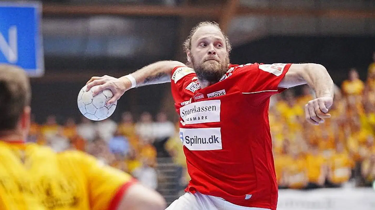 Efter to år uden ferie var det de sidste krampetrækninger for Henrik Møllgaard - men det var ikke nok. GOG snuppede guldet i Aalborg.
