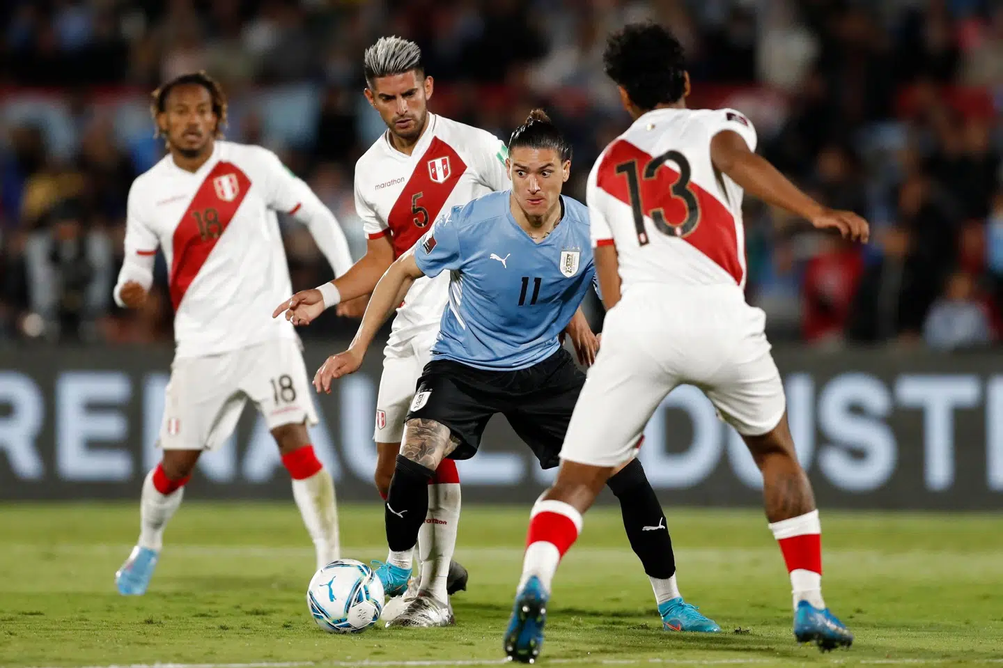 Peru - her mod Uruguay tidligere på året - skal mandag møde Australien i en afgørende VM-playoff. (Arkivfoto). Matilde Campodonico/Reuters