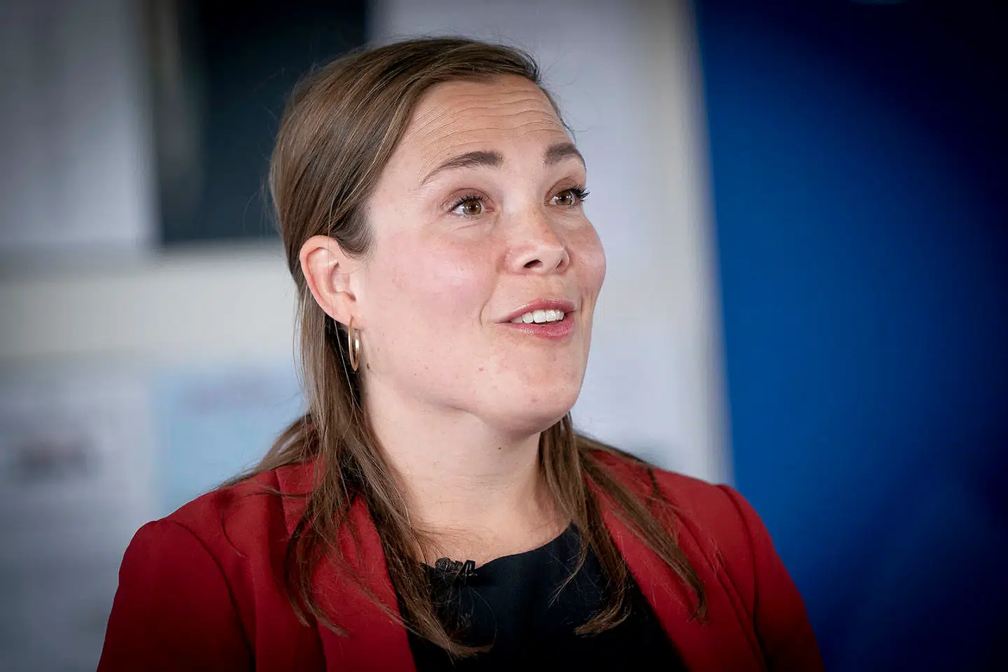 Social- og ældreminister Astrid Krag (S) og Vibe Klarup, Formand for Rådet for Socialt Udsatte, direktør i Hjem til Alle Alliancen præsenterer regeringens hjemløseudspil på et pressemøde i København mandag den 25. oktober 2021.. (Foto: Liselotte Sabroe/Ritzau Scanpix)