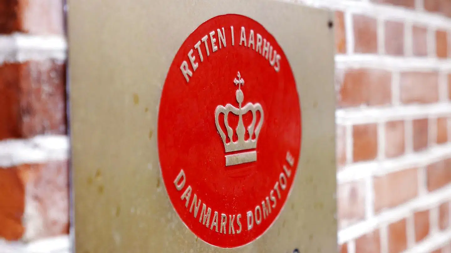 Sagen mod den tidligere reality-deltager begynder fredag.