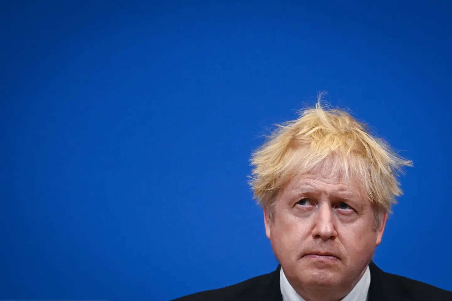 Boris Johnson har fået sit partis opbakning til at fortsætte som leder af de konservative og som regeringschef, selv om han har været udsat for stor kritik. (arkivfoto.) Daniel Leal/Ritzau Scanpix