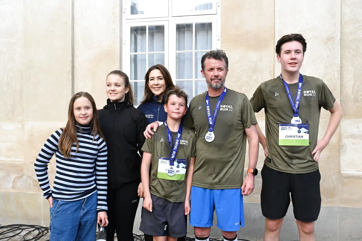 Hele kronprinsefamilien har løbet til Royal Run mandag. På årets sidste rute løb kronprins Frederik ti kilometer med sine to sønner, prins Christian og prins Vincent. Philip Davali/Ritzau Scanpix