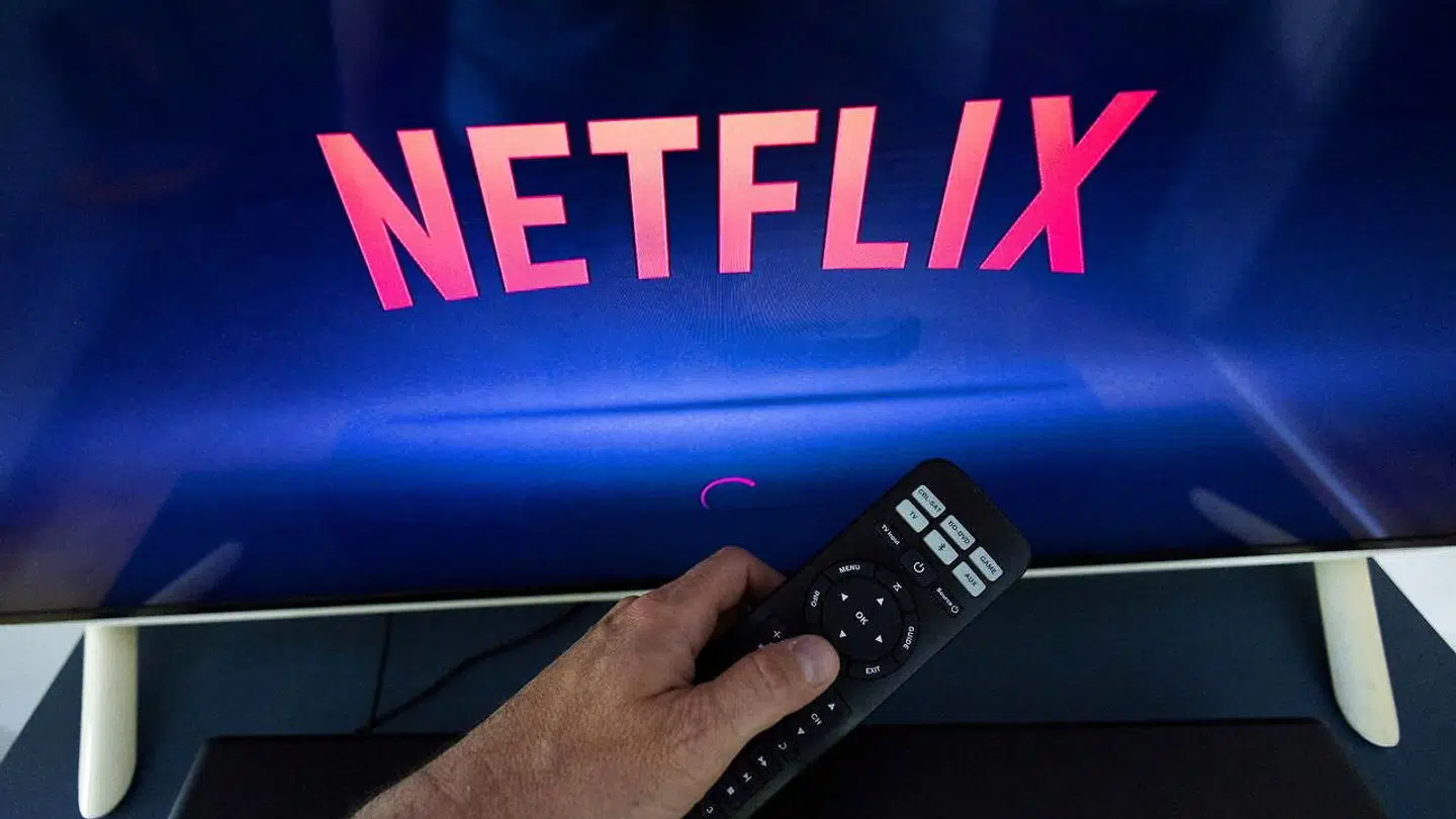 Netflix stopper udviklingen af nye serier og film i Danmark som reaktion på en rettighedsaftale, der blev indgået mellem producenter og filmfolk i januar.