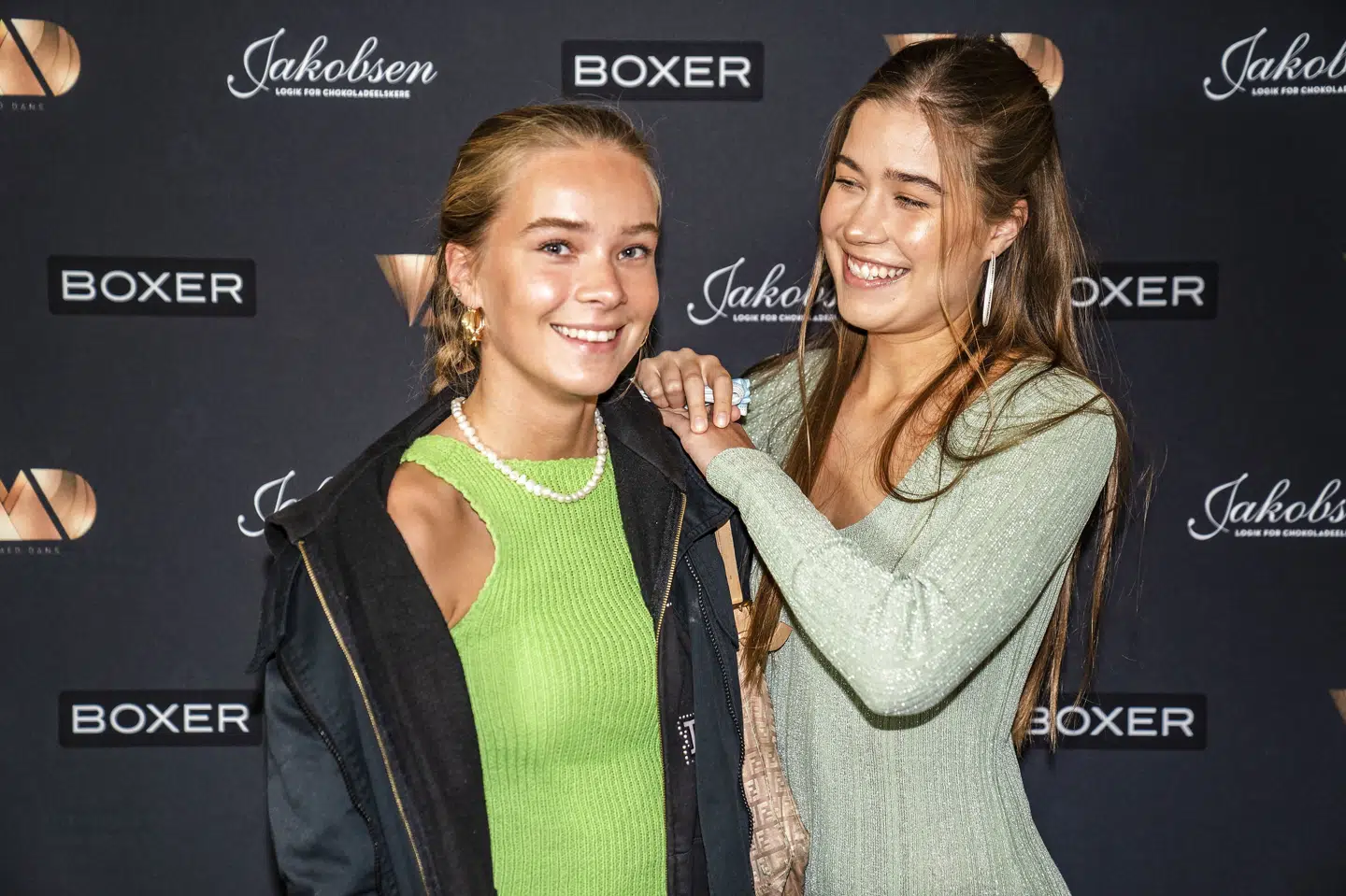 18-årige Safina Coster-Waldau og 21-årige Filippa Navarana har ikke talentet fra fremmede. De to søstre er nemlig børn af skuespillerparret Nukâka og Nikolaj Coster-Waldau. (Arkivfoto). Martin Sylvest/Ritzau Scanpix