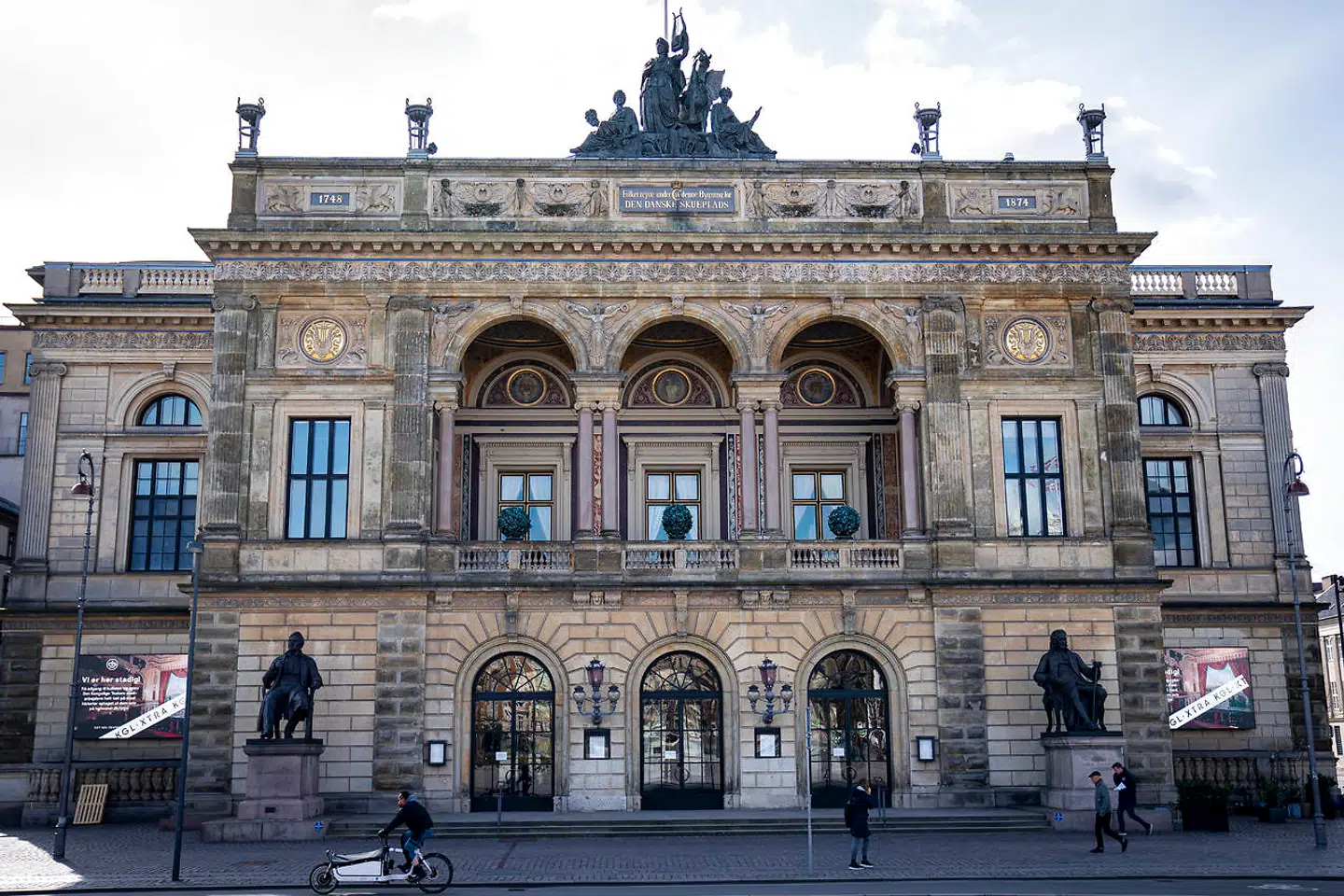 Aflysningen af »Othello« på Det Kongelige Teater har kostet flere millioner.