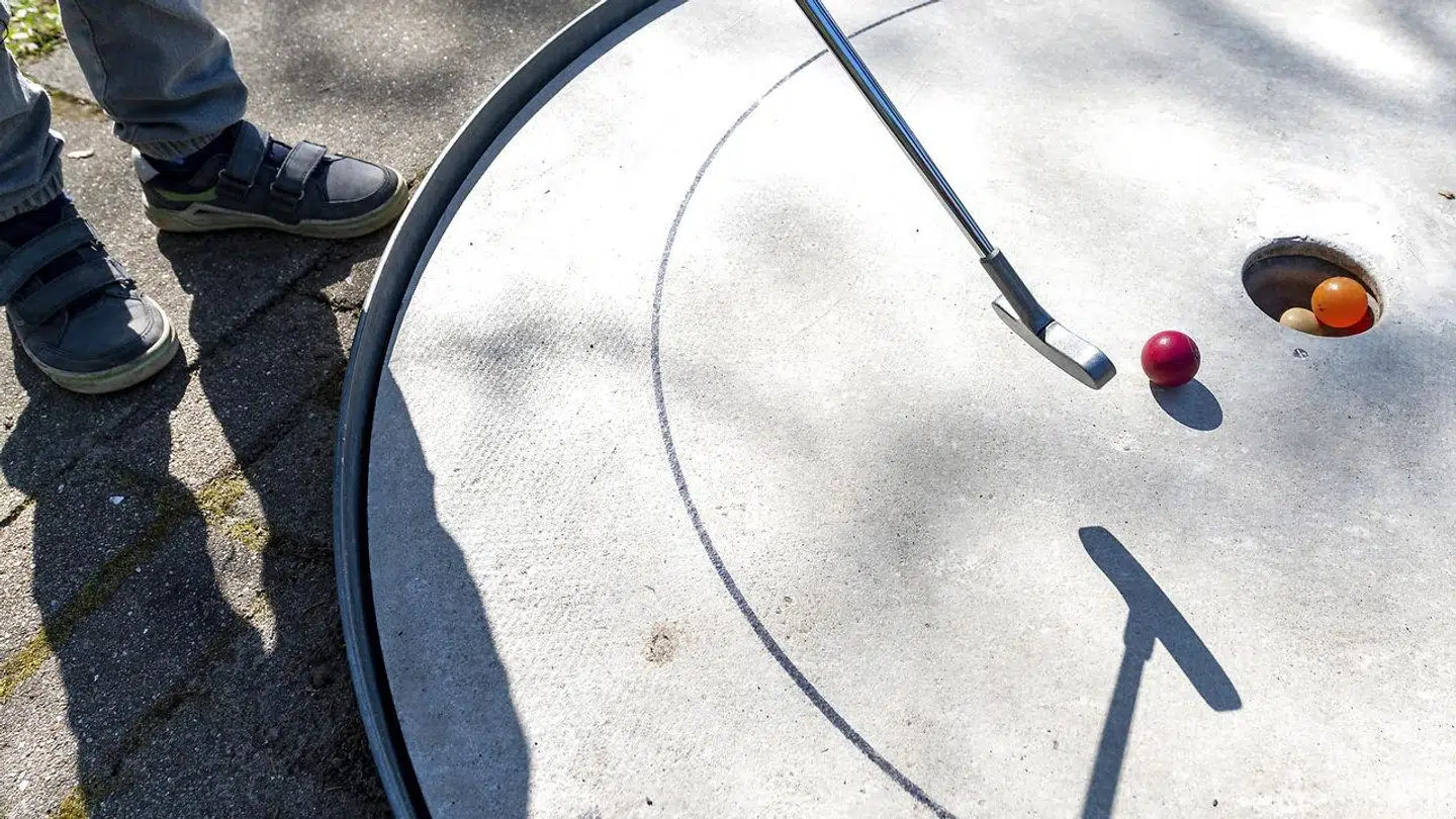 Minigolf er blevet populært igen.