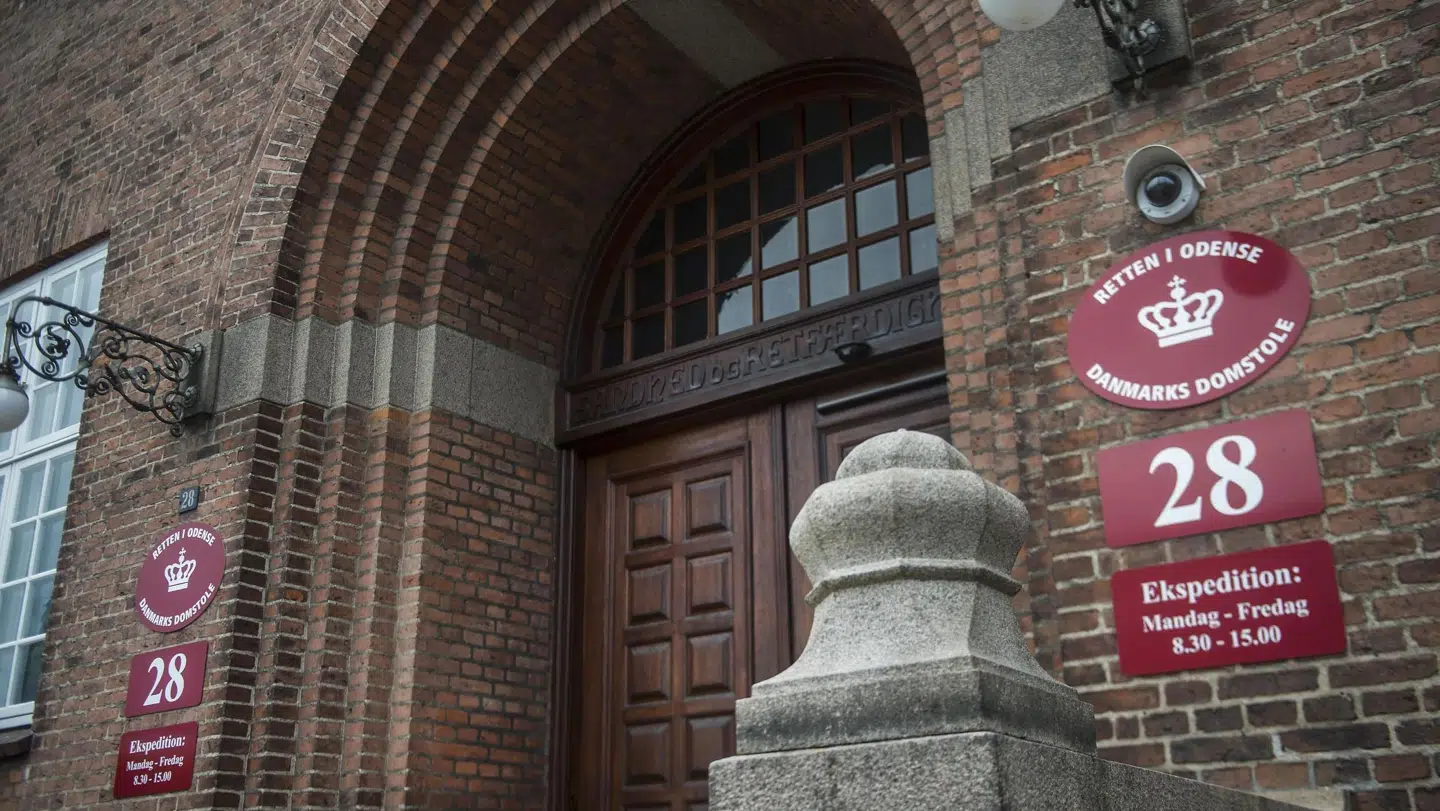 Tirsdag morgen begynder ankesagen mod fem mænd, der i september blev dømt for et groft overfald på en mandlig pædagogmedhjælper på en parkeringsplads.