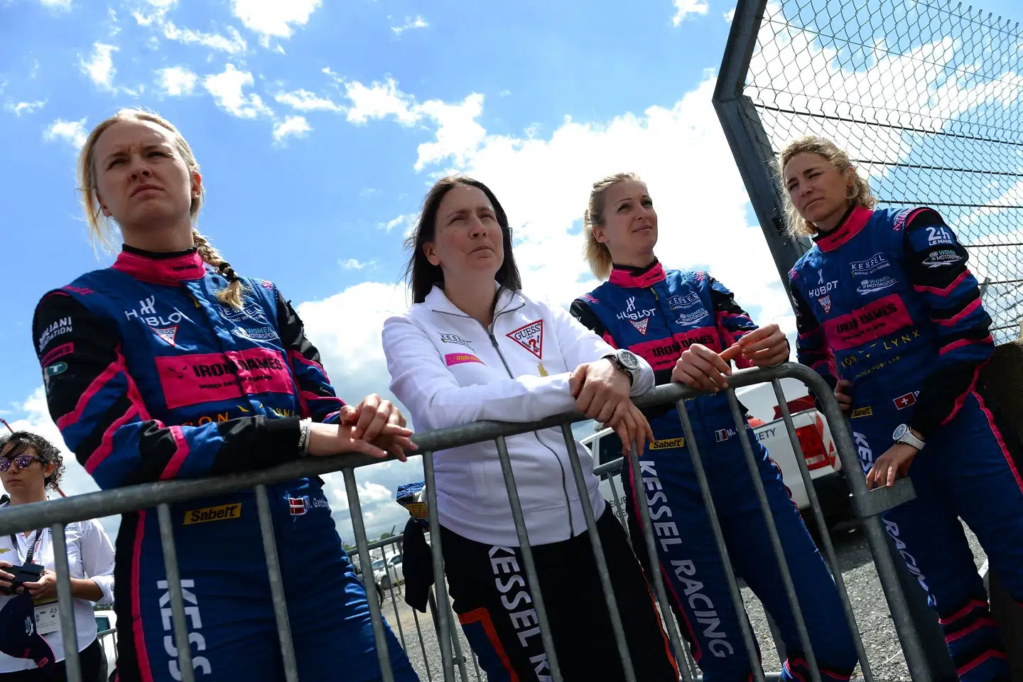 Michelle Gatting stiller ligesom i 2021 op sammen med Rahel Frey og Sarah Bovy. (arkivfoto.) Jean-Francois Monier/Ritzau Scanpix