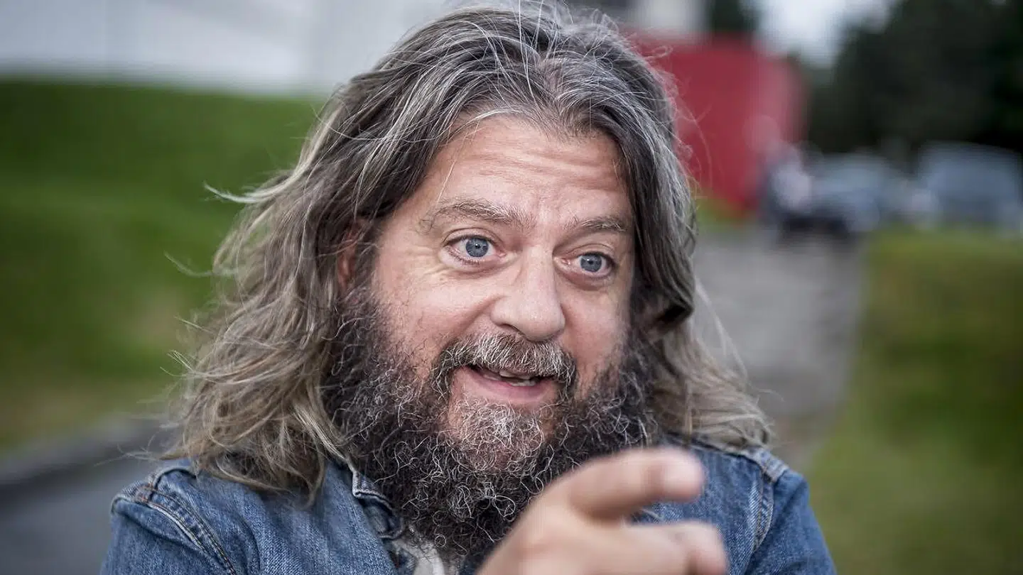 Anders Lund Madsen mener, at der er tale om en uigennemtænkt idé fra 'mellemledere i DR'.