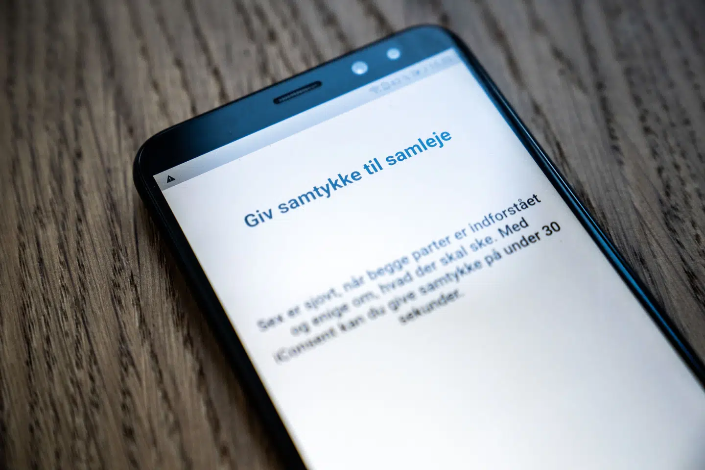 En mand havde tilsyneladende ikke givet samtykke, da en kvindelig bekendt tvang sig til samleje tilbage i september sidste år. Det mener anklagemyndigheden. (Arkivfoto) Emil Helms/Ritzau Scanpix