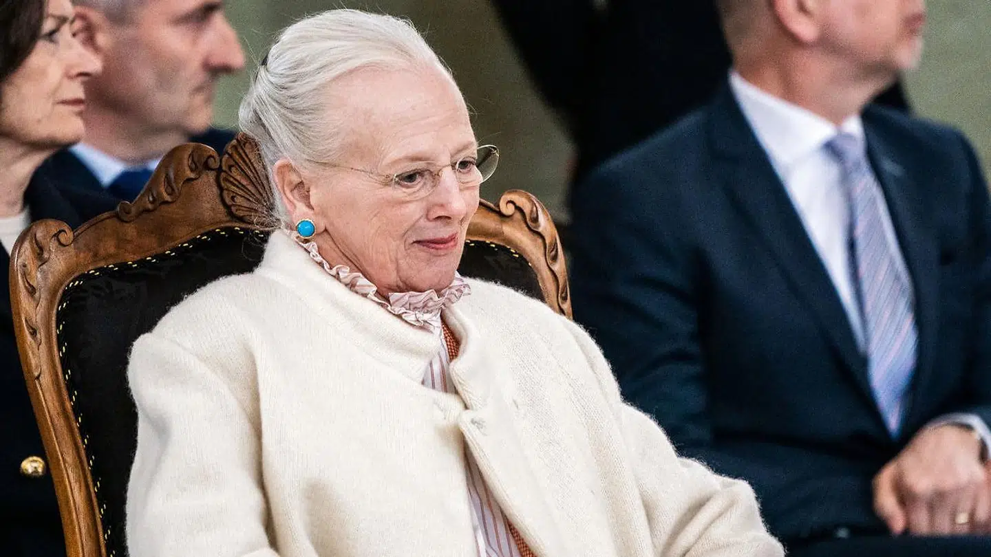 Det er Dronningen, der godkender, hvem der skal være forstander på Herlufsholm Kostskole.