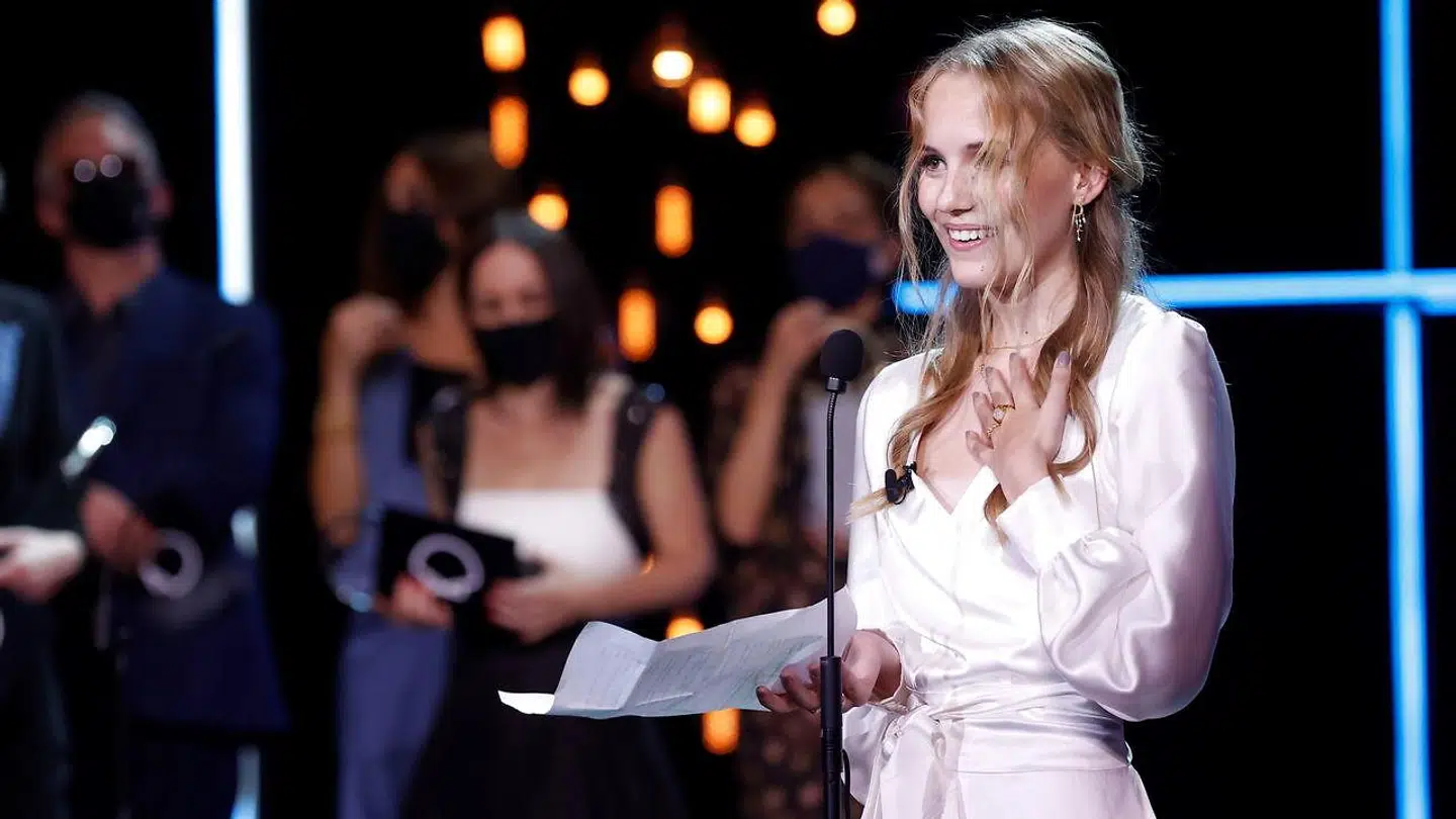 Flora Ofelia modtog prisen for Bedste kvindelige skuespiller ved filmfestivalen San Sebastian i 2021.