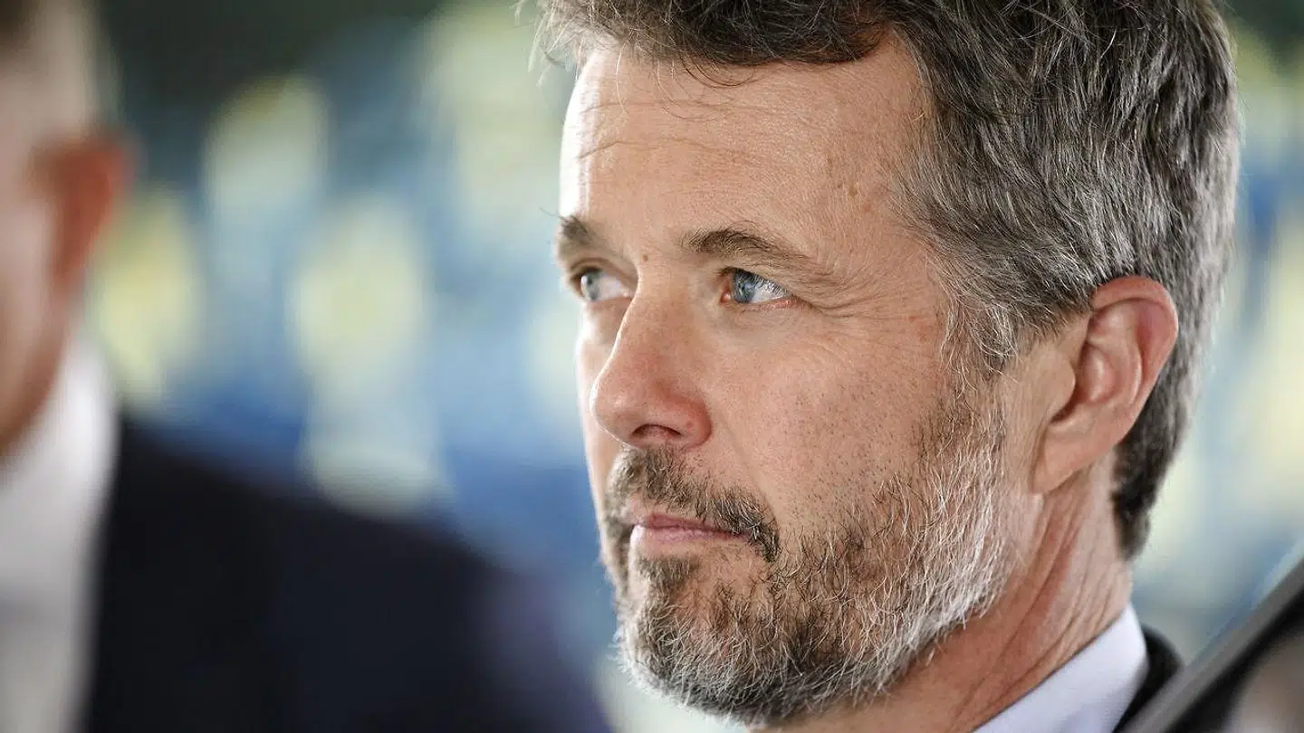 Kronprins Frederik ønsker ikke at kommentere sagen om ECCOs status som kongelig hofleverandør.