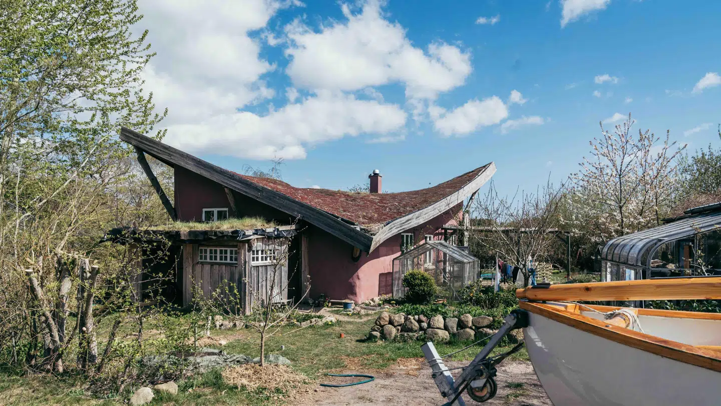 Husene i økosamfundet Friland i Feldballe er bygget bæredygtigt.