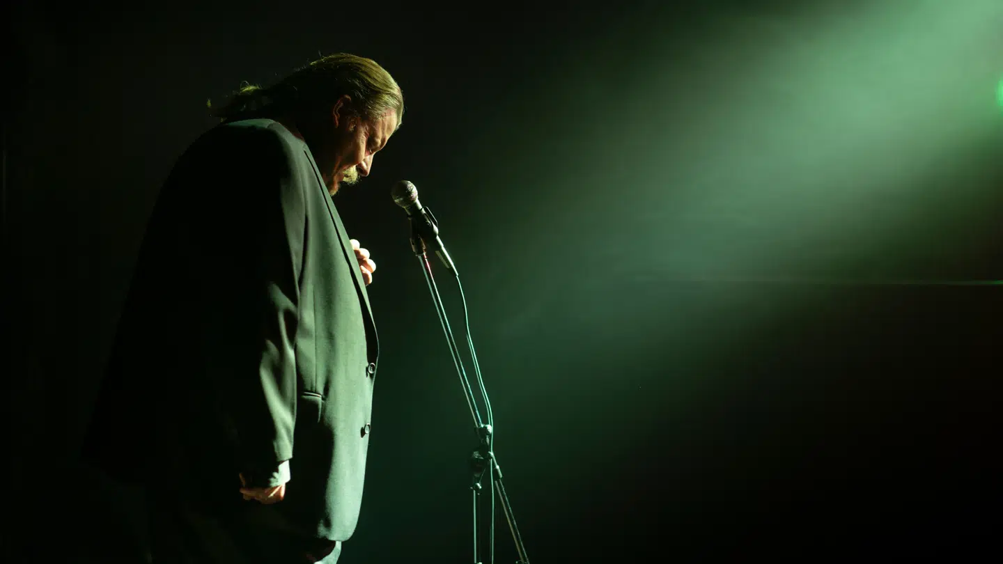 Her ses Anders W. Berthelsen som 'Bamse'.