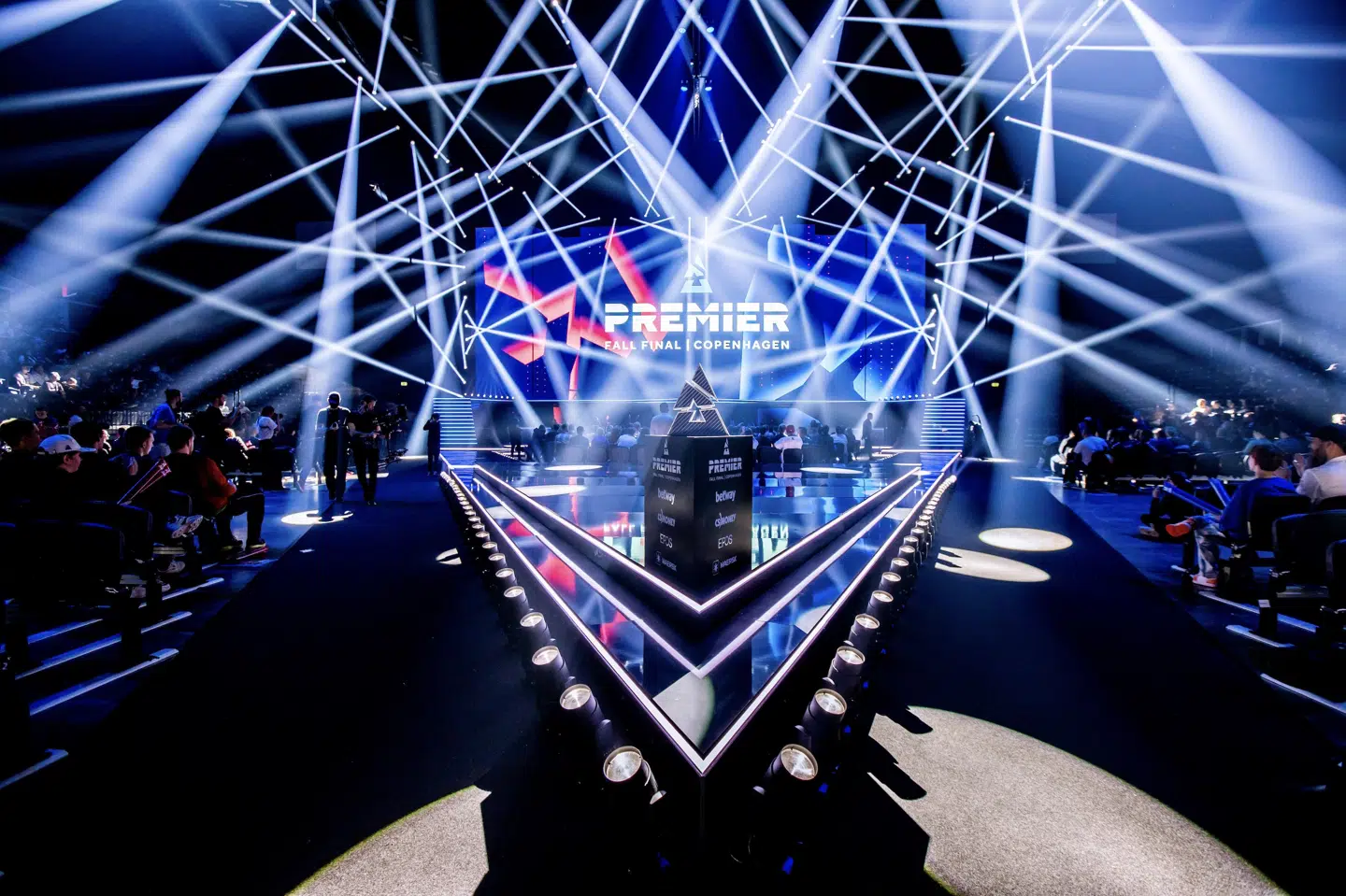 25.000 tilskuere gæstede i 2021 Blast-efterårsfinalerne i Royal Arena over de tre dage, som begivenheden varede. Blast/Free