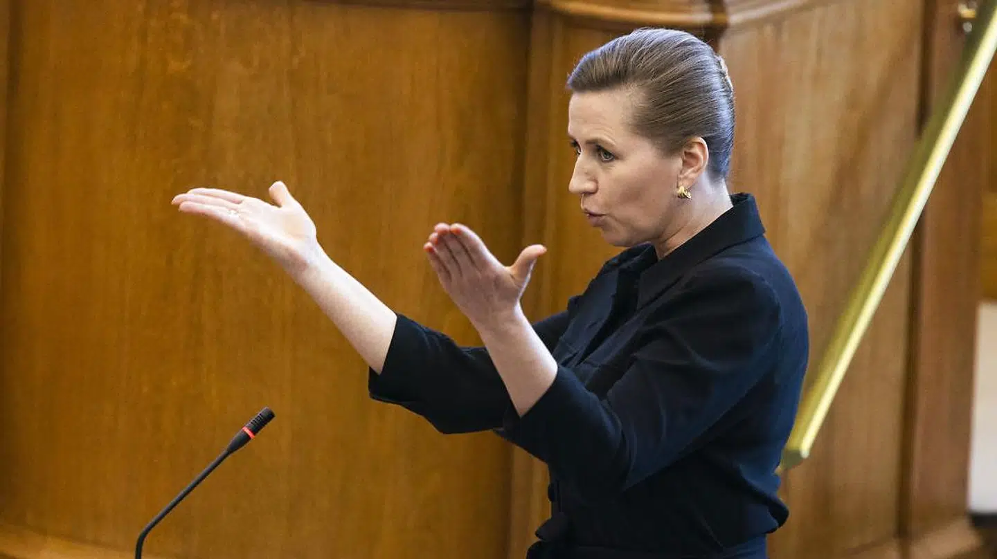 Spørgetime med statsminister Mette Frederiksen tirsdag. Mette Frederiksen blev tydeligt oprevet under debatten og vrissede højlydt efter spørgetimen.