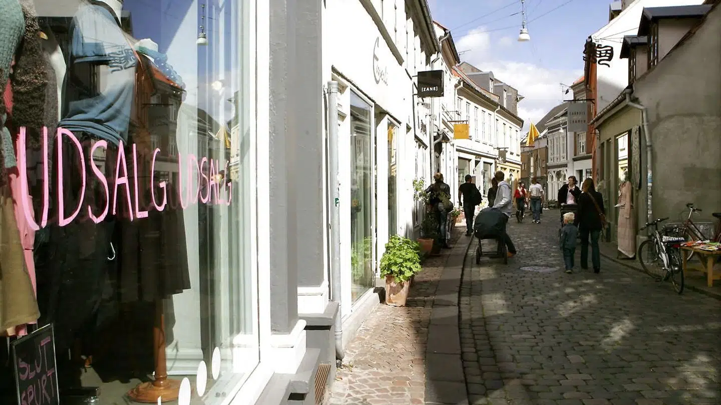 Latinerkvarteret i Aarhus' brostensbelagte gader.