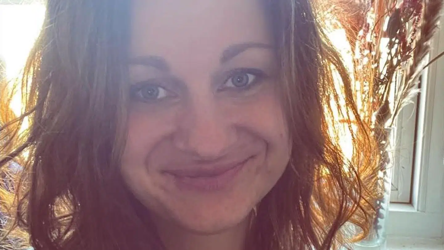 Nethe Rozalina Damgaard har selvudviklet, og så har hun fået støtte, og nu er hun et godt sted i sit liv, efter sine tidligere skadelige forhold. Foto: Privat.