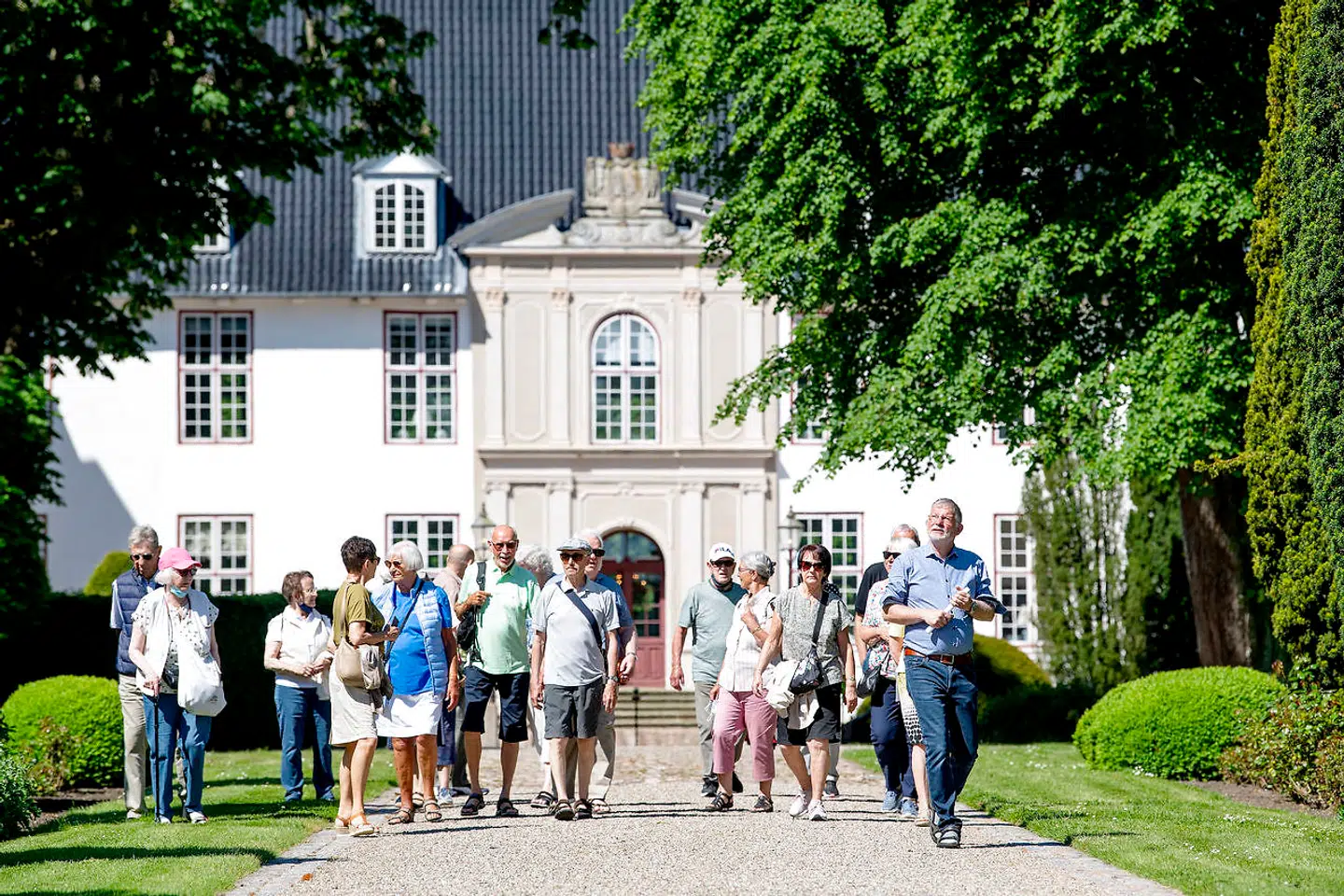 I dag er slottet og parken åbent for alle. Foto Bax Lindhardt.
