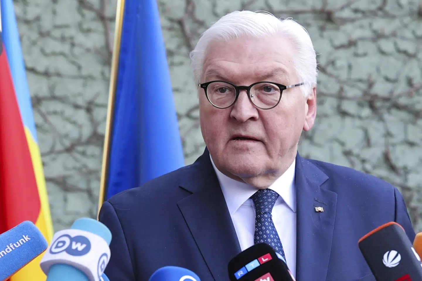 Efter krigens begyndelse har Frank-Walter Steinmeier lagt afstand til Rusland. Alligevel er han ikke velkommen i Kyiv. Jens B''ttner/Ritzau Scanpix
