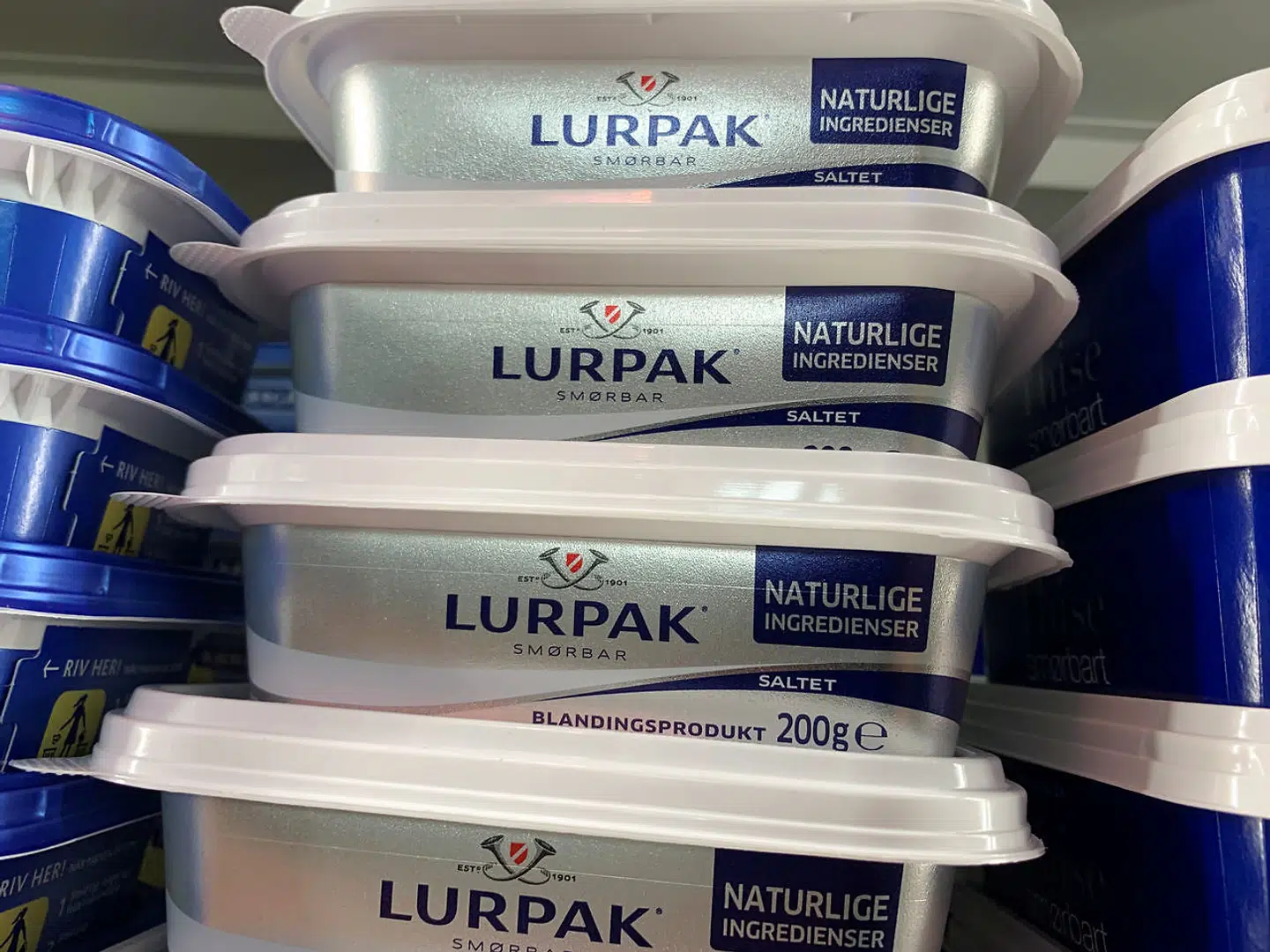 Lidl solgte i sidste uge 200 gram Lurpak smørbar for bare 2,95 kroner. Slagtilbuddet blev hurtigt udsolgt til stor frustration for flere kunder.