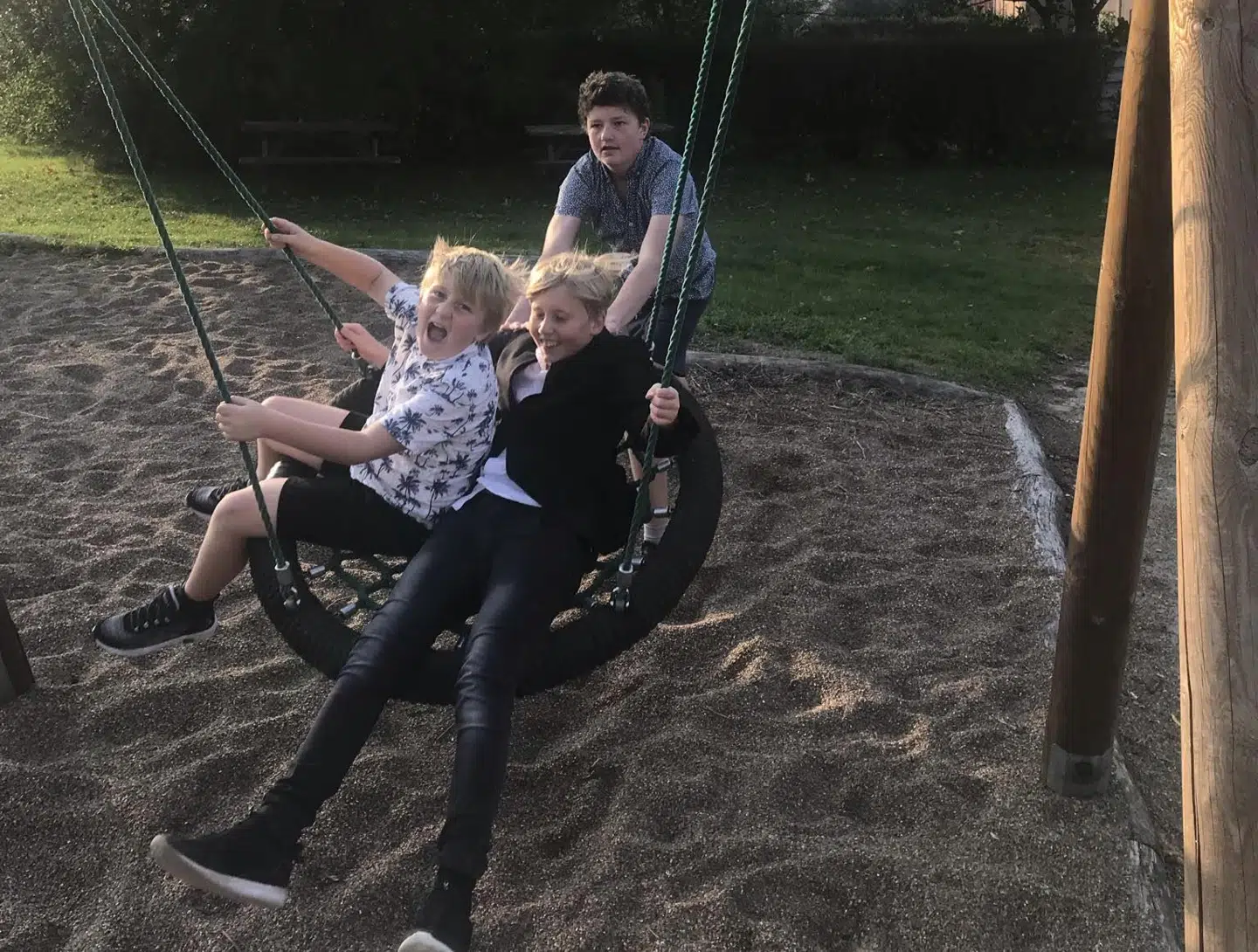 Jonathan er for det meste en god storebror for sine søskende. Men når han får en nedsmeltning, kan de blive bange for ham. Derfor har han brug for hjælp til at lære at tøjle sin vrede. Privatfoto.