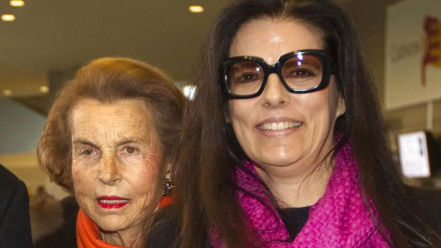 Liliane Bettencourt med sin datter, Francoise Meyers Bettencourt, i 2011.