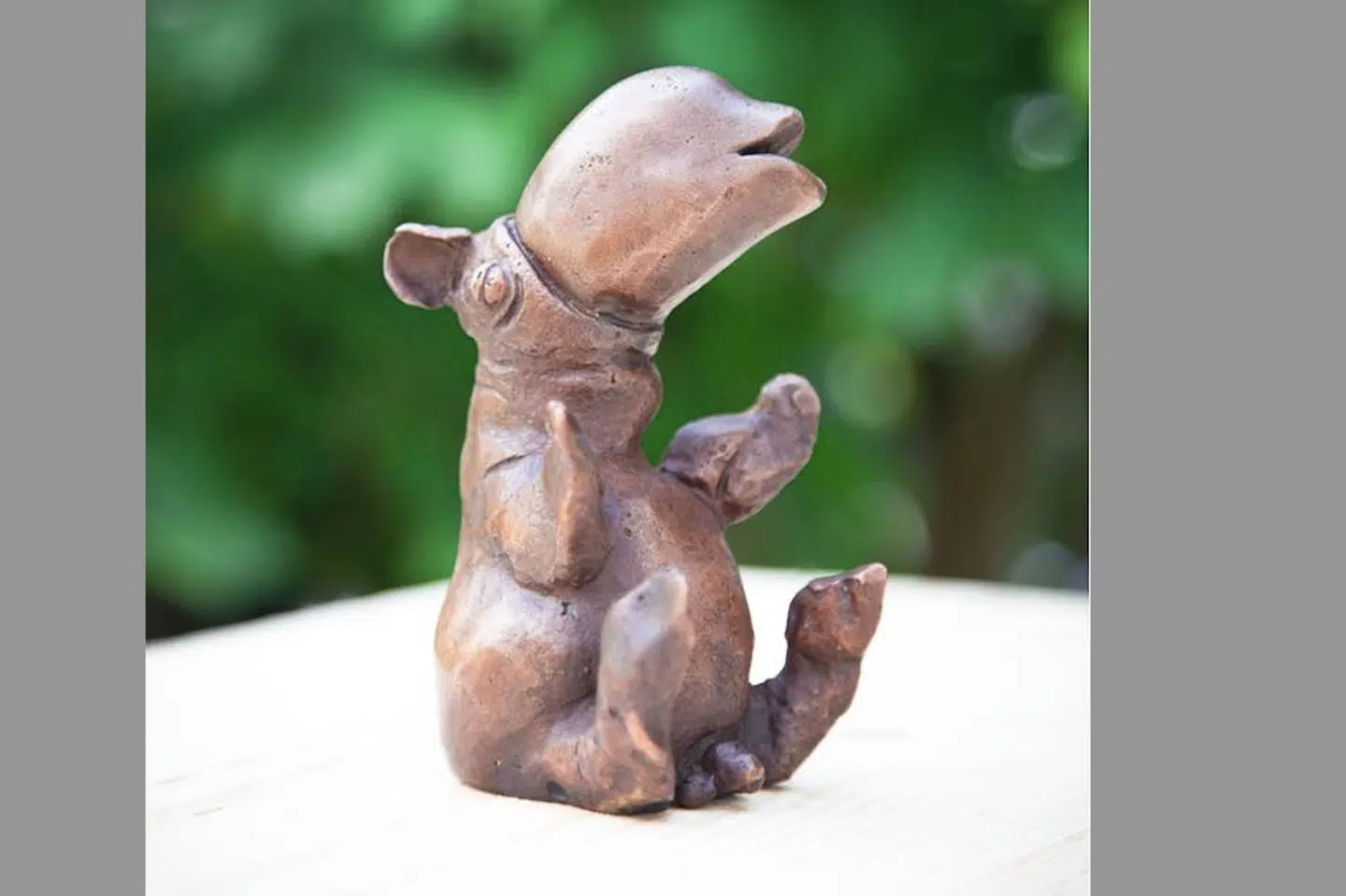 Vinderen af den nye Prins Henrik Prisen modtager en bronzestatuette af prinsens skultur Fabeldyr og 300.000 kroner. Tina Lorien/Free