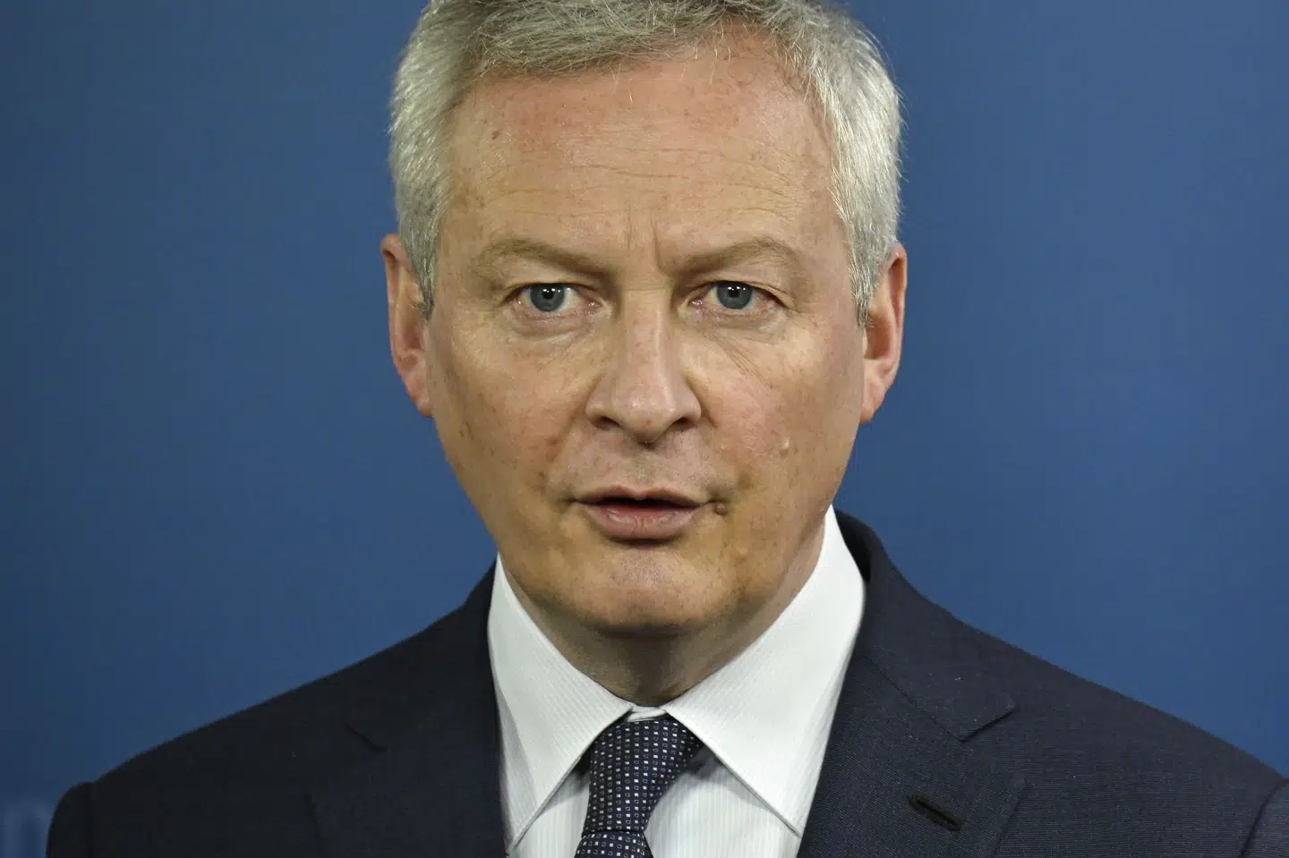 Frankrigs finansminister, Bruno Le Maire, ønsker lige som resten af de i alt 27 EU-lande nye sanktioner mod Rusland. Frankrig er åben for at inddrage kul og olie i femte sanktionspakke. Tobias Schwarz/Ritzau Scanpix