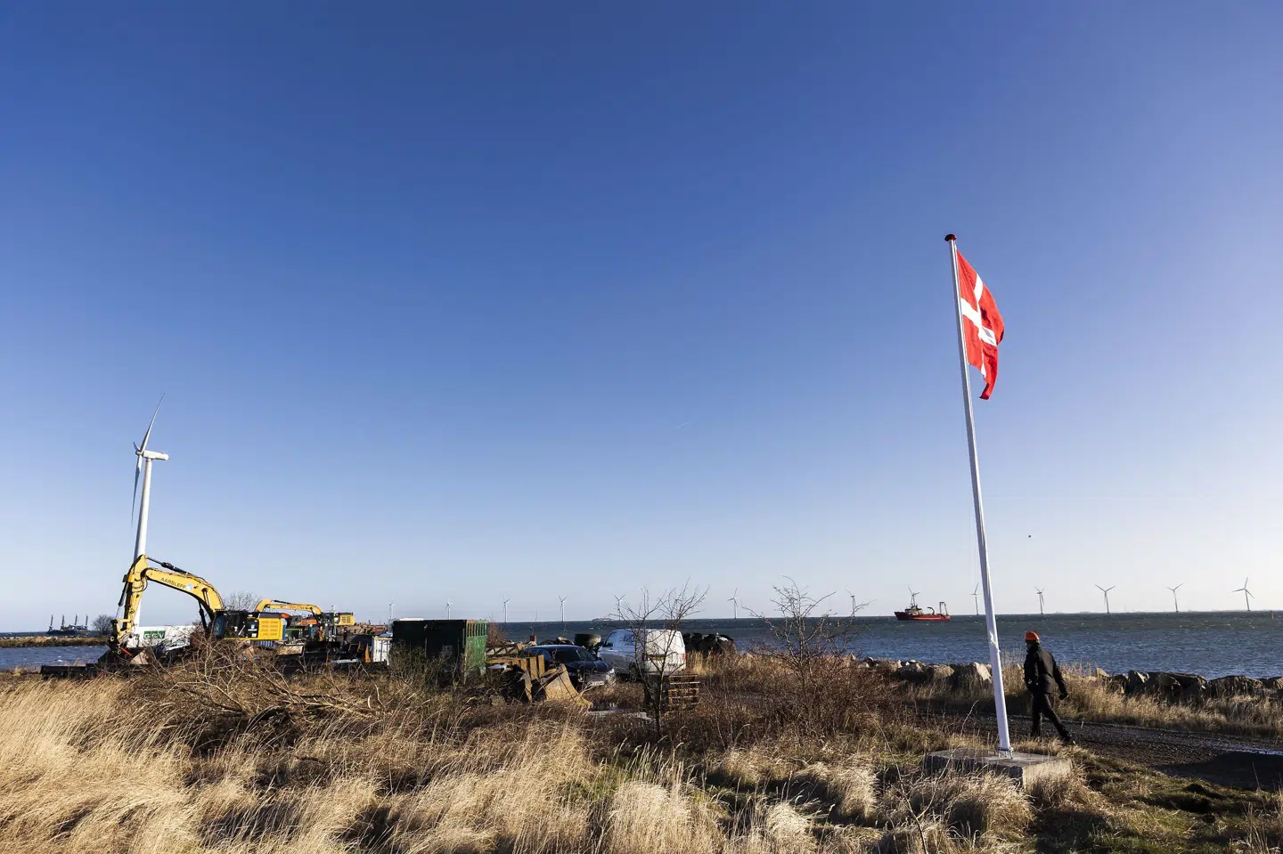 Det let forurenede mudder bliver gravet op, hvor Lynetteholmen skal være, og så dumpes det i Køge Bugt. Dumpningen har fundet sted siden januar. (Arkivfoto). Martin Sylvest/Ritzau Scanpix