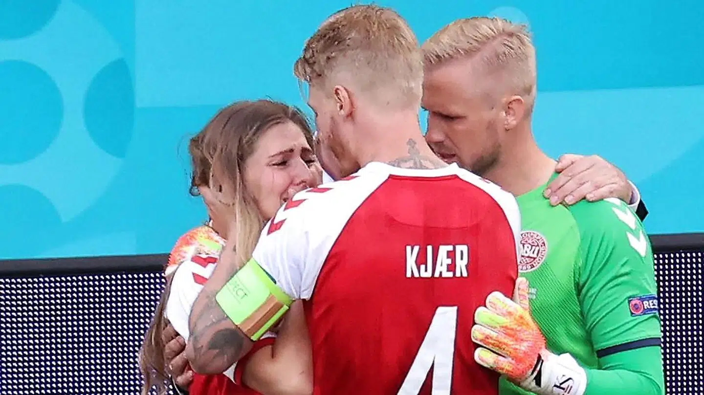 Sabrina Kvist Jensen i Parken, da Christian Eriksen er faldet om.