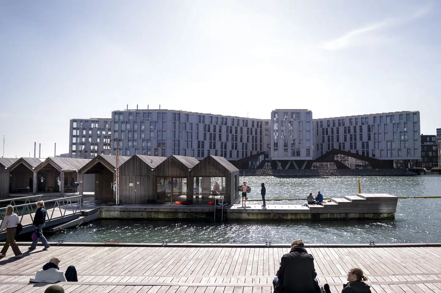 Med solskin og lune temperaturer bliver der i løbet af den kommende uge rig mulighed for at tage sig en dukkert. (Arkivfoto). Liselotte Sabroe/Ritzau Scanpix