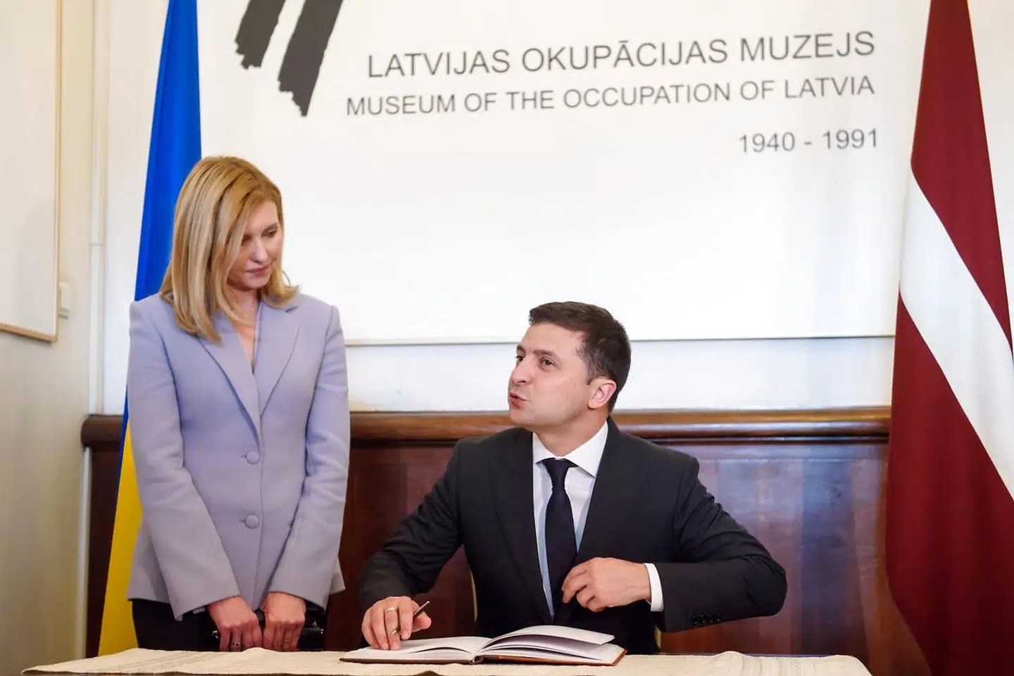 Volodymyr Zelensky med Olena Zelenska i 2019.
