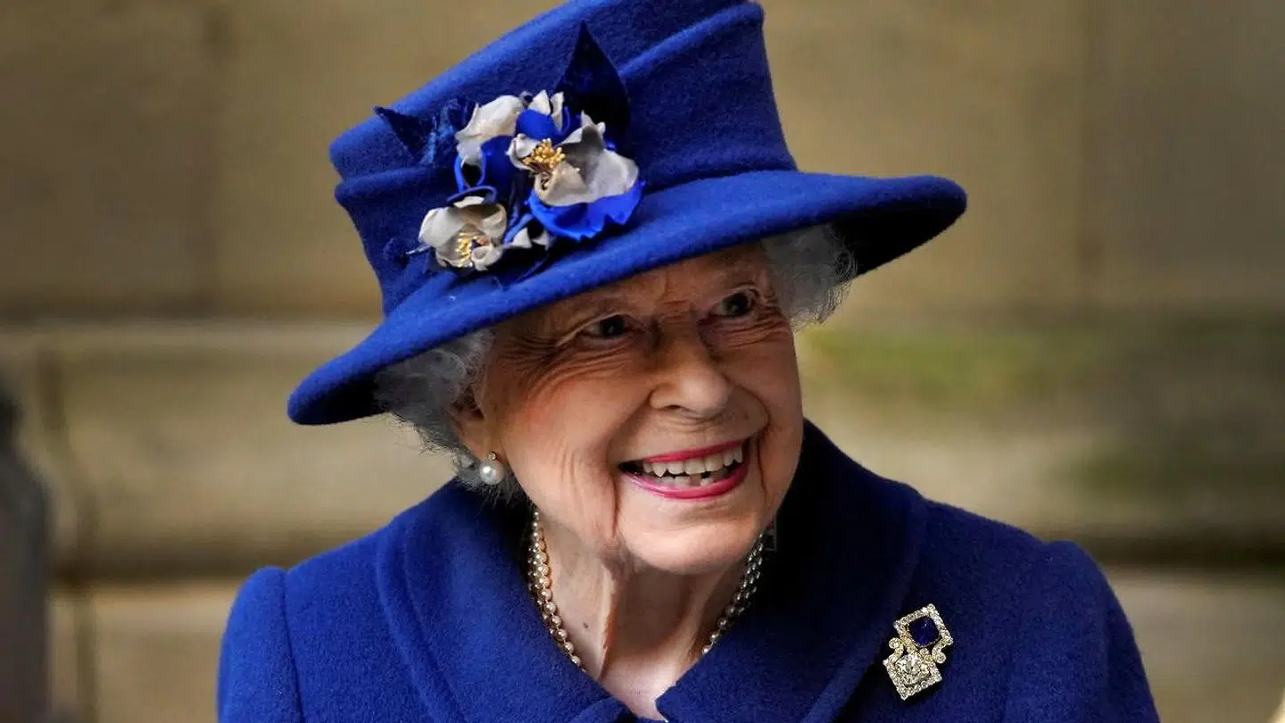 Det er ikke sikkert, at Abramovich kan betale dronning Elizabeth.
