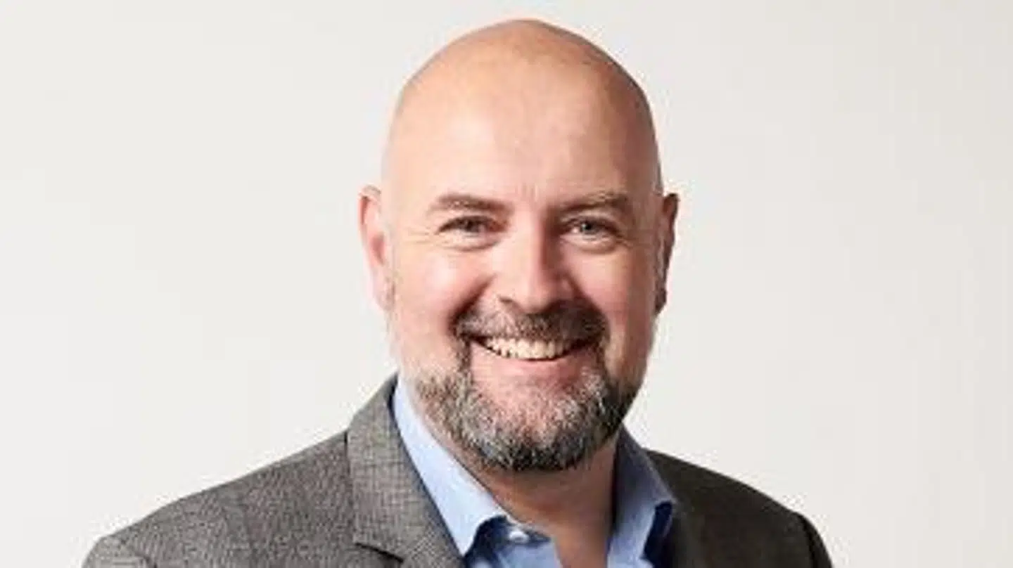 Katastrofeforsker Rasmus Dahlberg er ikke overrasket over, at flere forældre på den ene eller anden måde forbereder sig på krig.