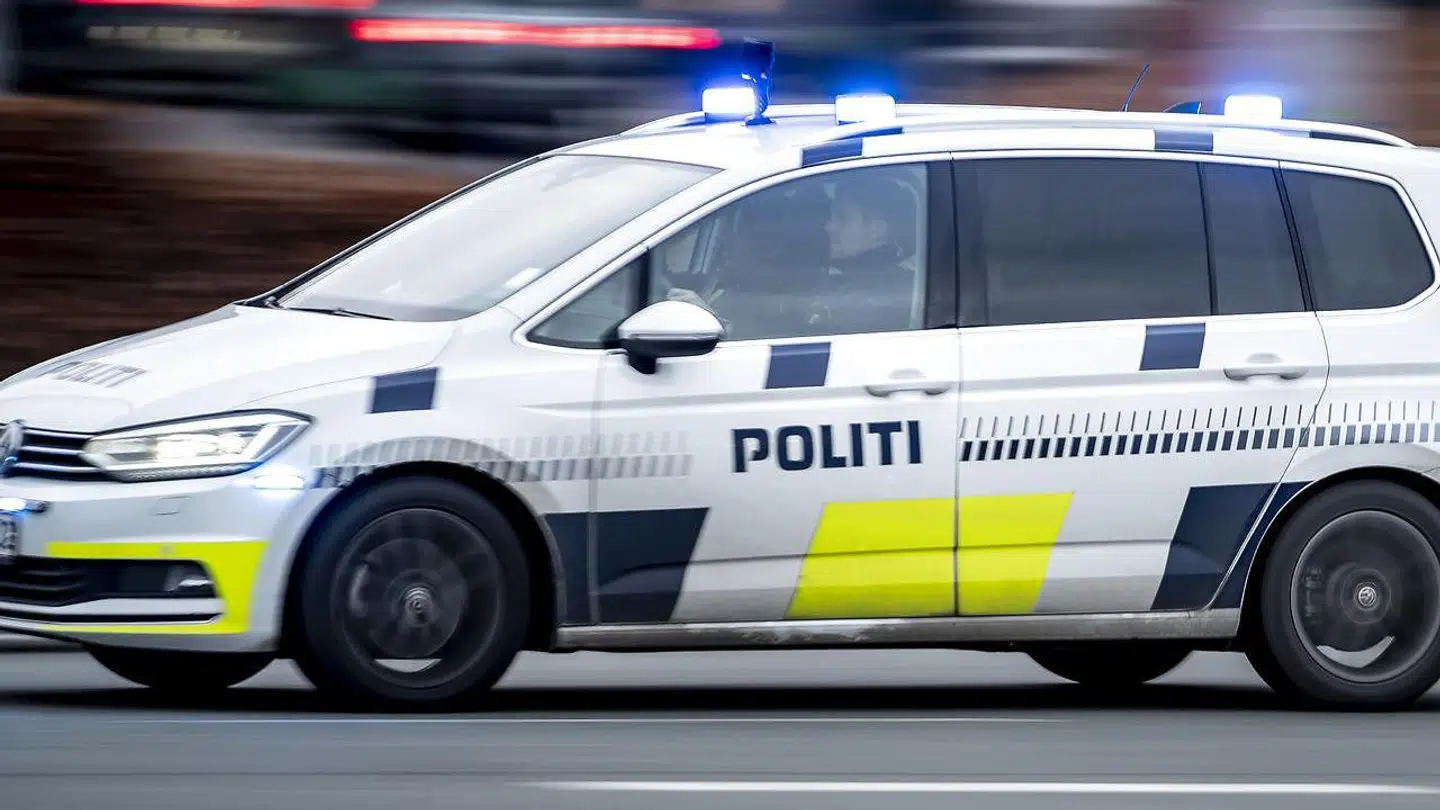 En 20-årig mand kan se frem til en sigtelse for grov vold efter han gik amok foran en beværtning i Jomfru Ane Gade (arkivfoto).