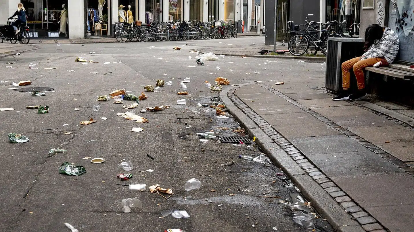 Skraldet vil ikke blive samlet op, før strejken stopper.
