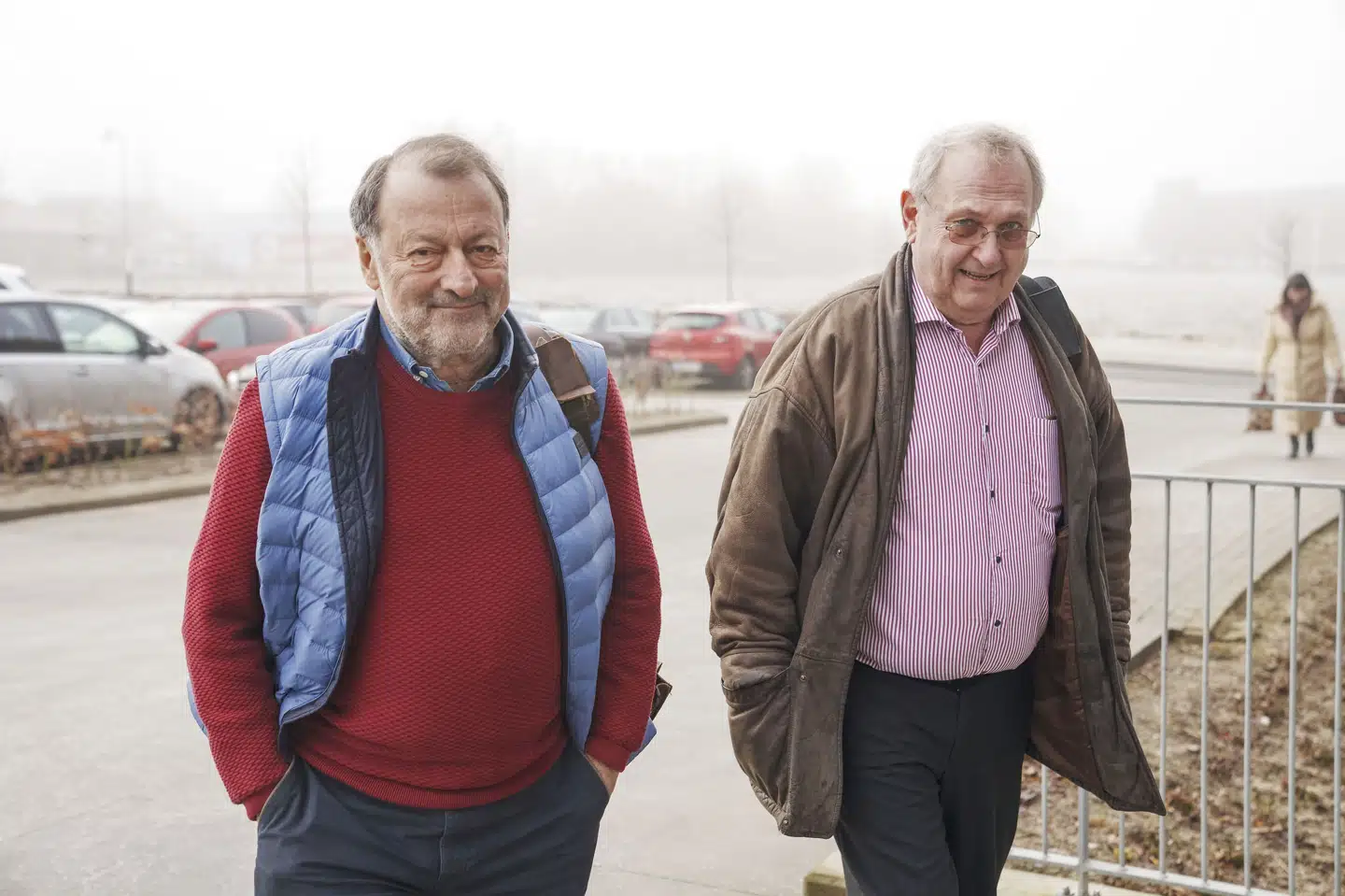 Advokaterne Niels Ulrik Heine (tv.) og Jakob S. Arrevad (th.) ankommer til Vestre Landsret, der holder retsmøde om Mogens Amdi Petersen og de andre efterlyste personer i Tvindsagen, som drejer sig om skattesvig og underslæb. Bo Amstrup/Ritzau Scanpix