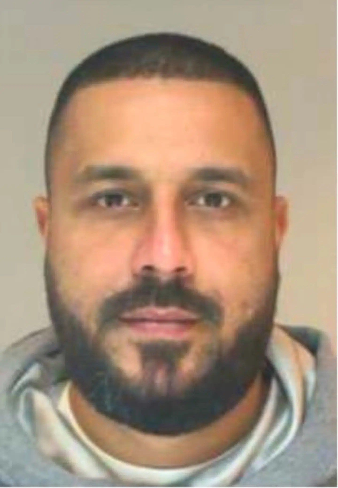 Den svenske bandefigur Salam Al-Jawahiri, 36, blev skudt ned og dræbt 4. februar 2022 på Vesterbro i København. Ifølge politiet i et opgør med fjender fra det svenske bandemiljø.