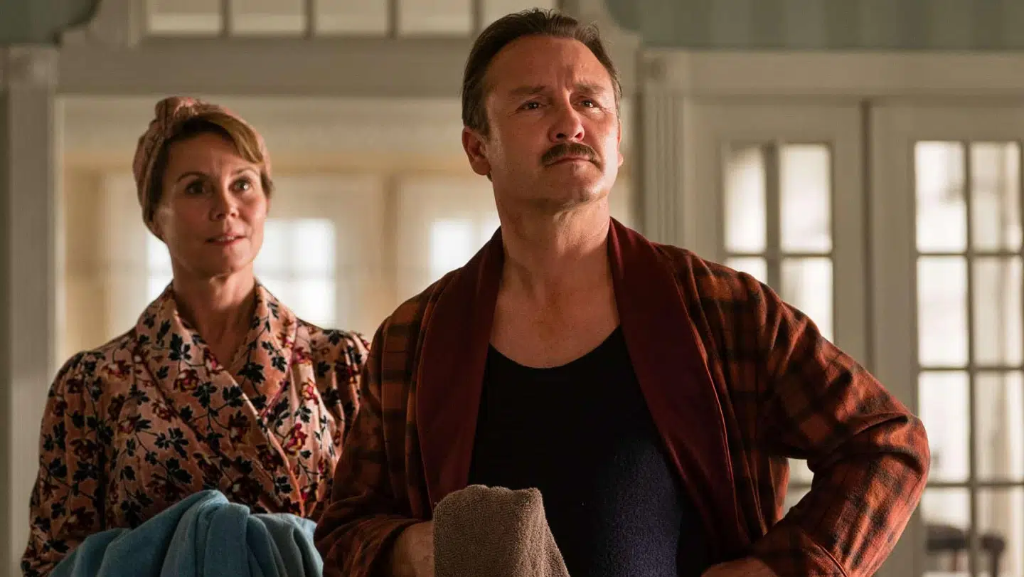 Anne Louise Hassing og Lars Ranthe som grossererparret Therese og Georg Madsen.