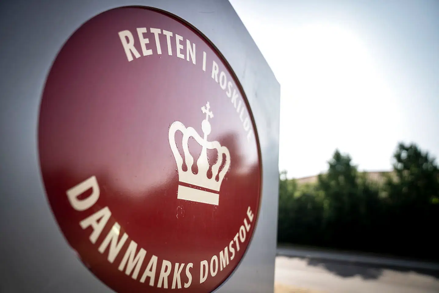 Arkivfoto: Fire mænd er onsdag blevet frifundet for anklager om et banderelateret drabsforsøg på en 17-årig dreng i Køge.