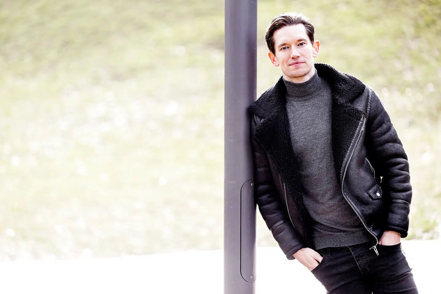 Morten Kjeldgaard er vokset op i nordjylland, hvor en 'rigtig' familie består af mor, far og børn. Den forestilling blokerede hans egen lyst til at få børn, opdagede han. Foto Bax Lindhardt.