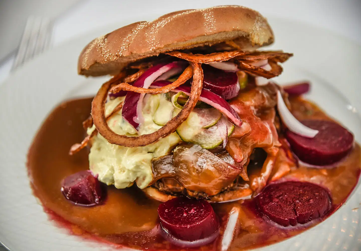 Find ud af, hvordan landets bedste bøfsandwich smager på Restaurant Vestre Bådlaug. (Arkivfoto)